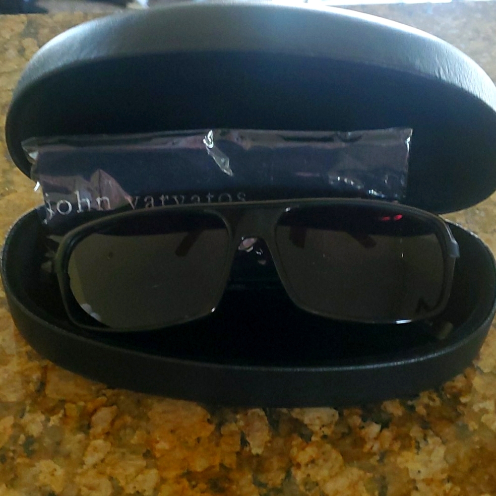JOHN VARVATOS V751 Men's Sunglasses
